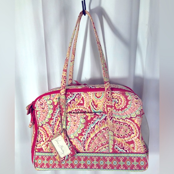 Vera Bradley Dog Nwot Vera Bradley Chic Stylish Pink Paisley Padded